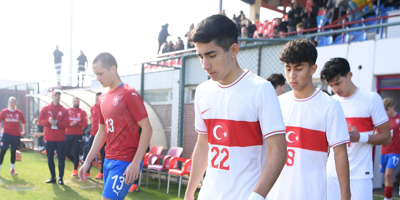 Çaykur Rizespor'dan Emir Bora Çoban U17 Millî Takımda