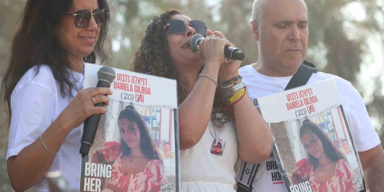 İsrailli Esirlerin Yakınları Gazze Sınırını Geçmeye Çalıştı