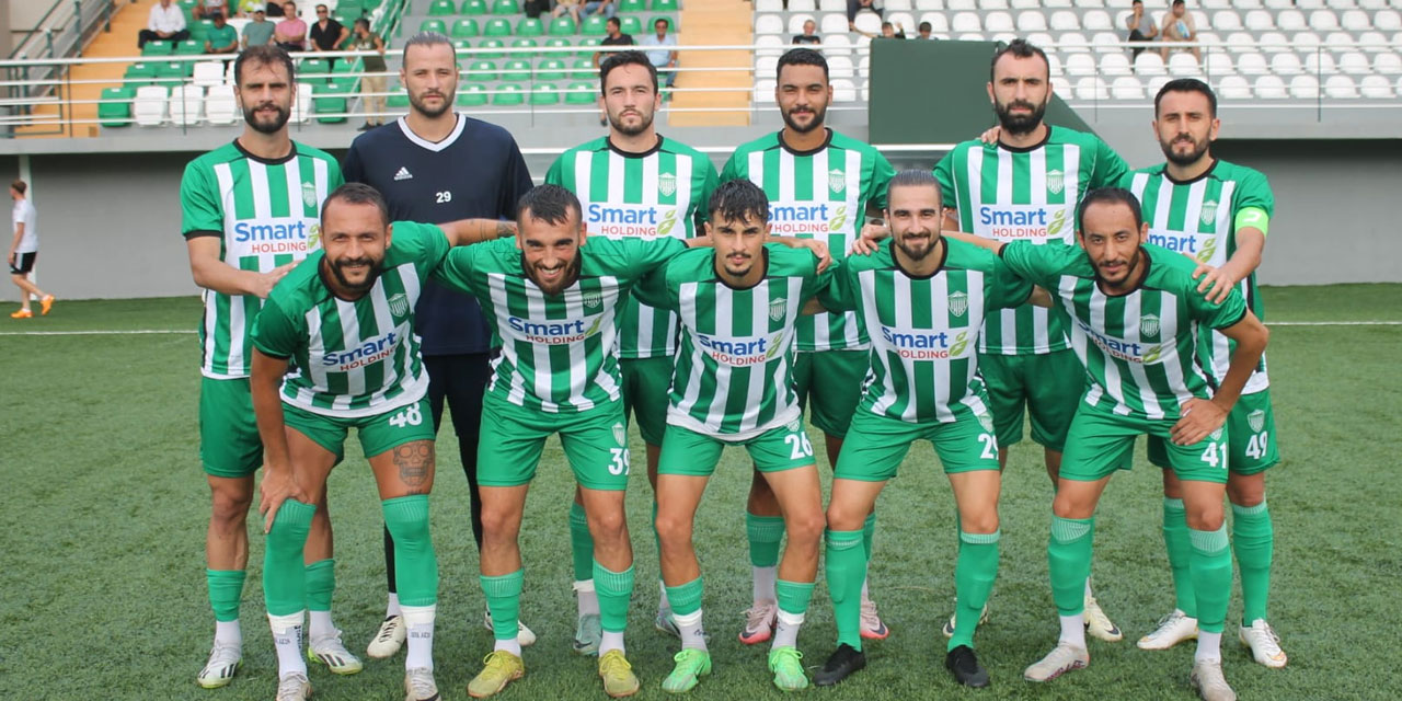 Çayelispor, hazırlık maçında Artvin Hopaspor'u 2-0 yendi