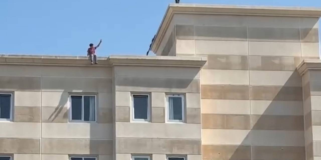 Maltepe’de Metrelerce Yüksekte Tehlikeli Eğlence