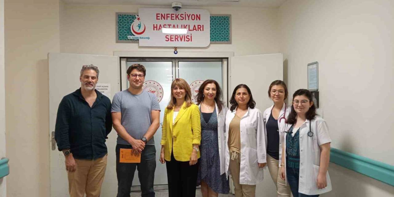 Türk Doktorlardan Avrupalı Meslektaşlarına Kene Eğitimi