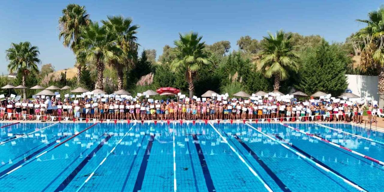 Başkan Çerçioğlu Öncü Oluyor, Çocuklar Geleceğe Kulaç Atıyor