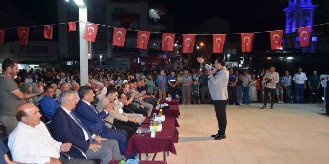 Halk Müziği Sanatçısı Ali Çakar’dan Selendi’de Konser