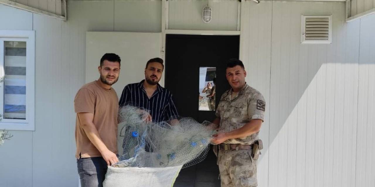 Yüzlerce Balığın Ölümüne Sebep Olan 2 Kişi Jandarmadan Kaçamadı