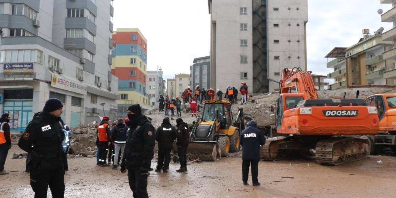 Gaziantep’te 21 Kişinin Öldüğü Gölgeler Apartmanı’yla İlgili Karar Çıktı