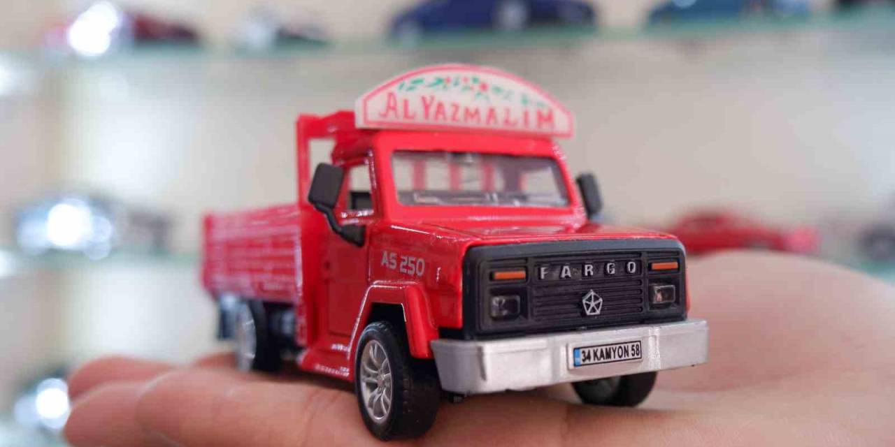 Erzurumlu Baba Ve Oğlunun Araba Koleksiyonu Merakı