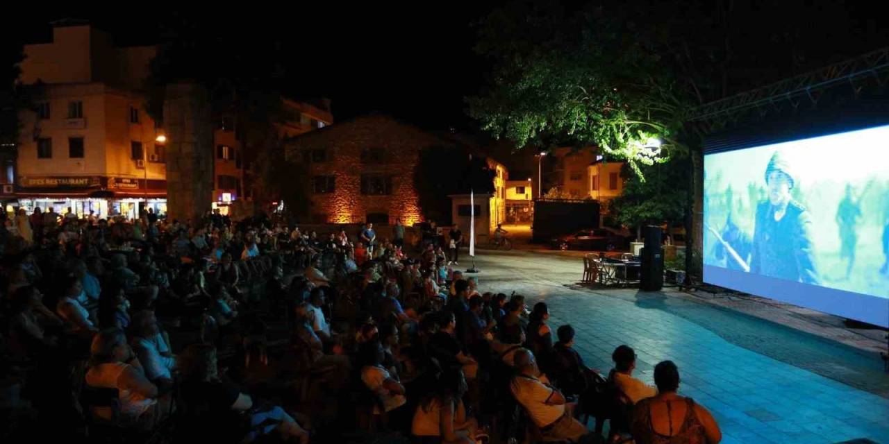 Selçuklular, Zafer Kutlamalarında “Atatürk” İle Duygulandı