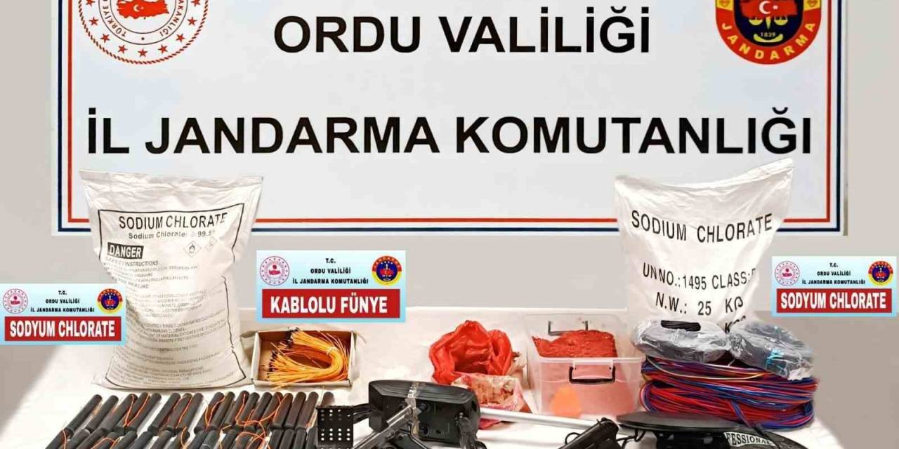 Ordu’da Bir Evde Çok Sayıda Patlayıcı Madde Ele Geçirildi