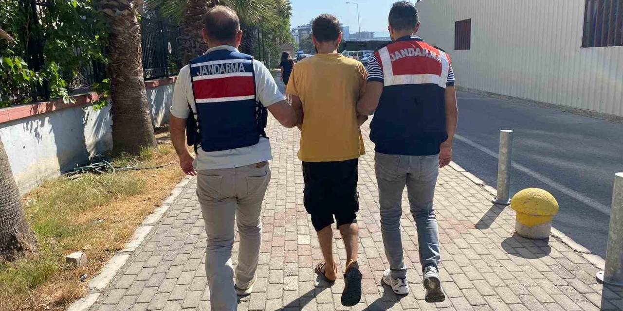 Yabancı Uyruklu Terör Örgütü Üyesi İzmir’de Yakalandı