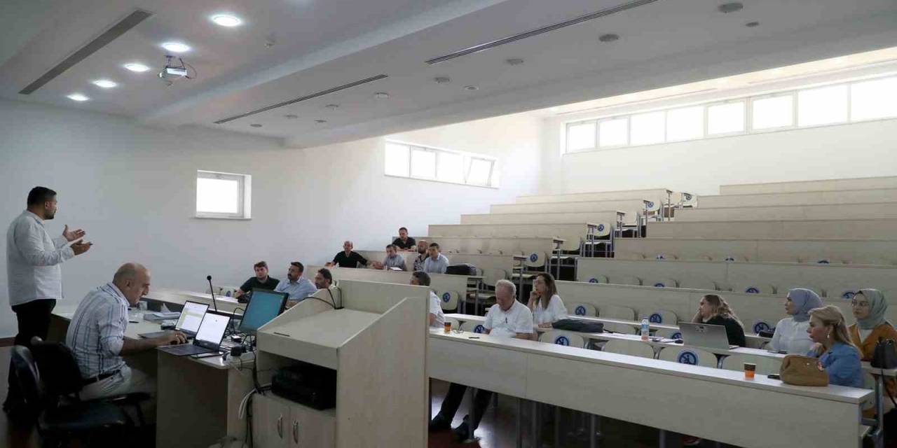 Sakarya Büyükşehir Sakarya’nın Geleceğini Akıl, Bilim Ve İstişareyle Belirliyor