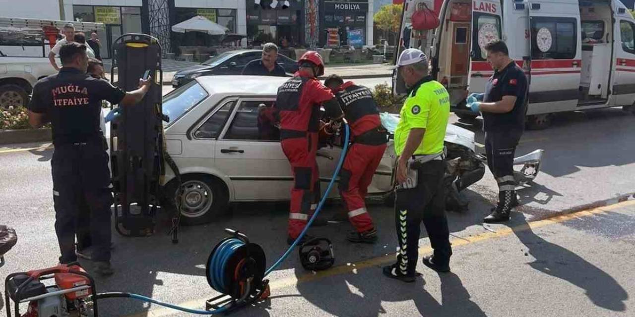 Menteşe’de Yaralamalı Kaza