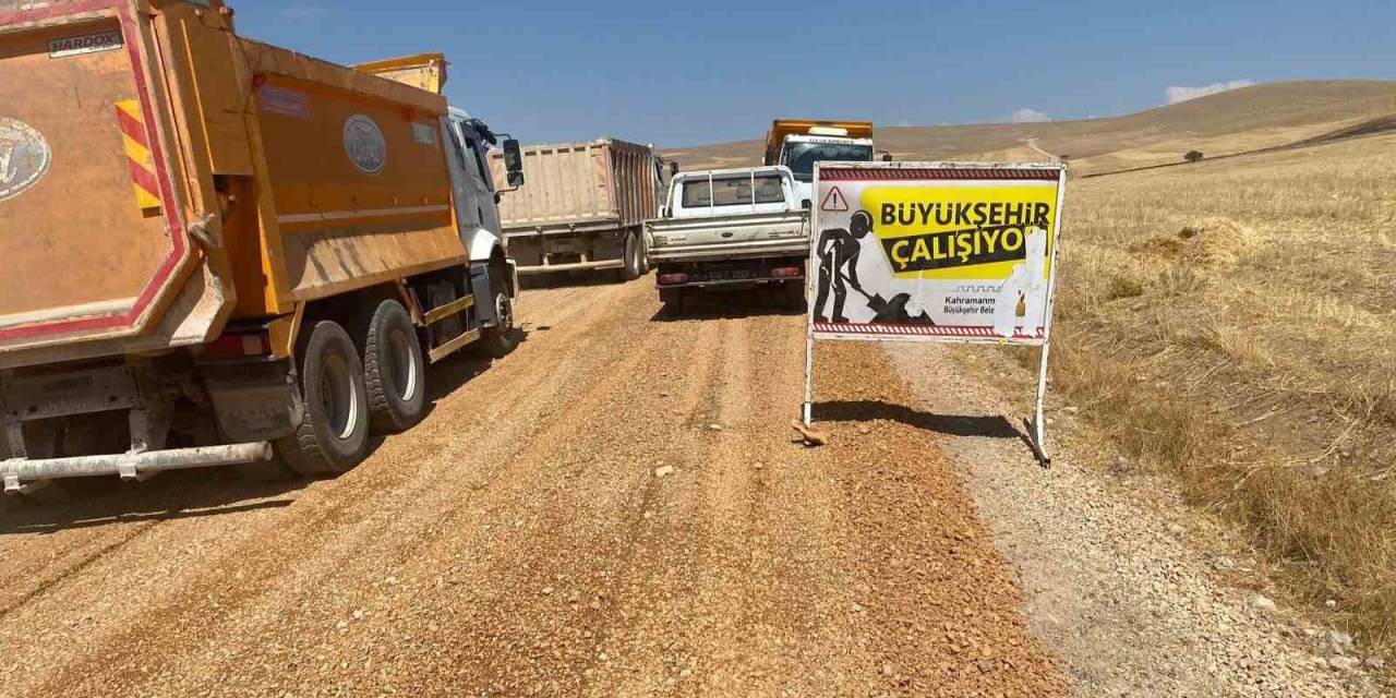 Elbistan’da Yalıntaş - Aksakal Grup Yolu’nu İyileştirme Çalışmaları Başladı