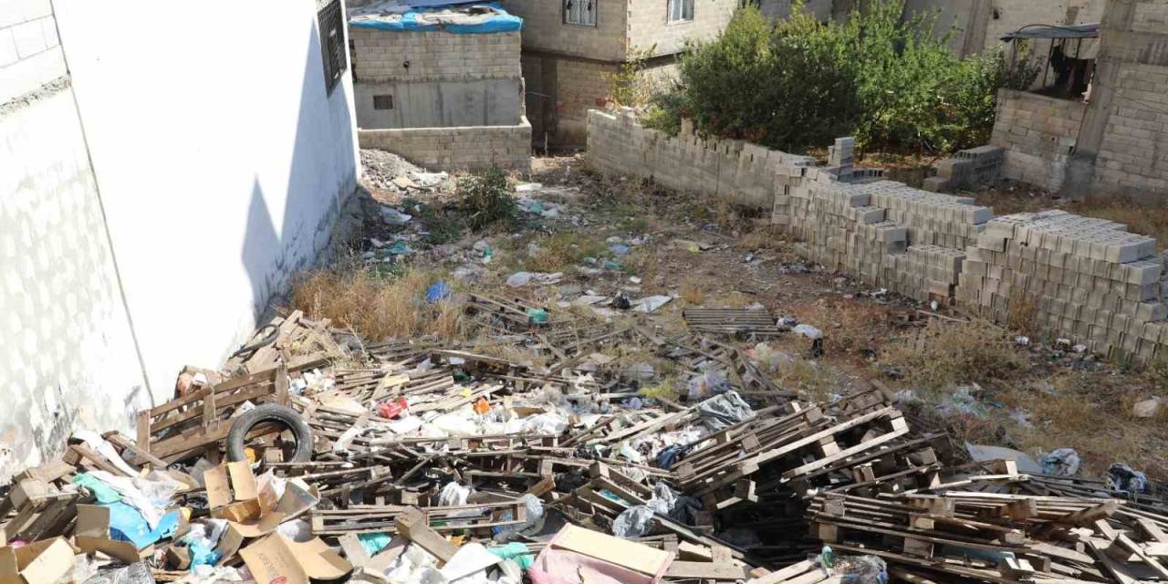 Şehitkamil’deki Boş Araziler Temizleniyor