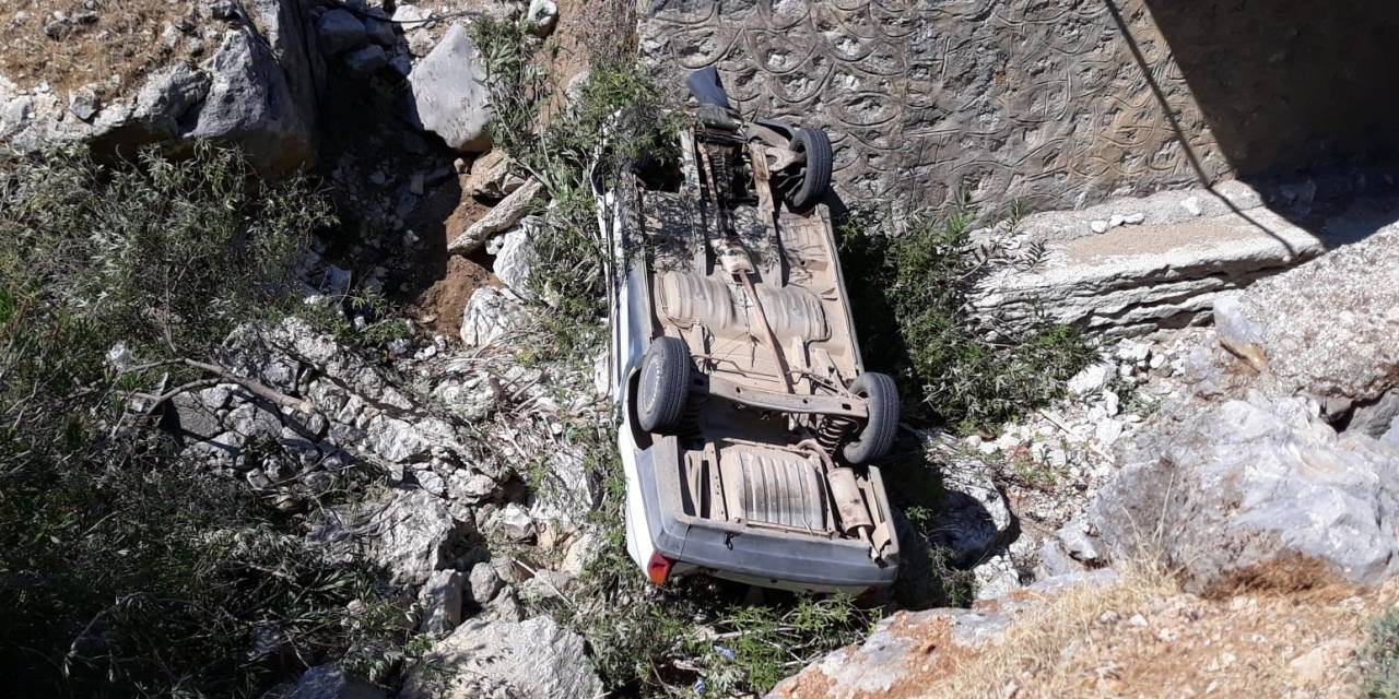 Burdur’da Otomobil Köprüden Düştü: 1 Ölü, 1 Yaralı