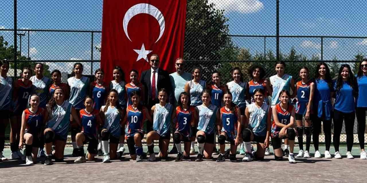 Kütahyalı Sporcular, Eskişehir’de Spor Şenliği’ne Katıldı