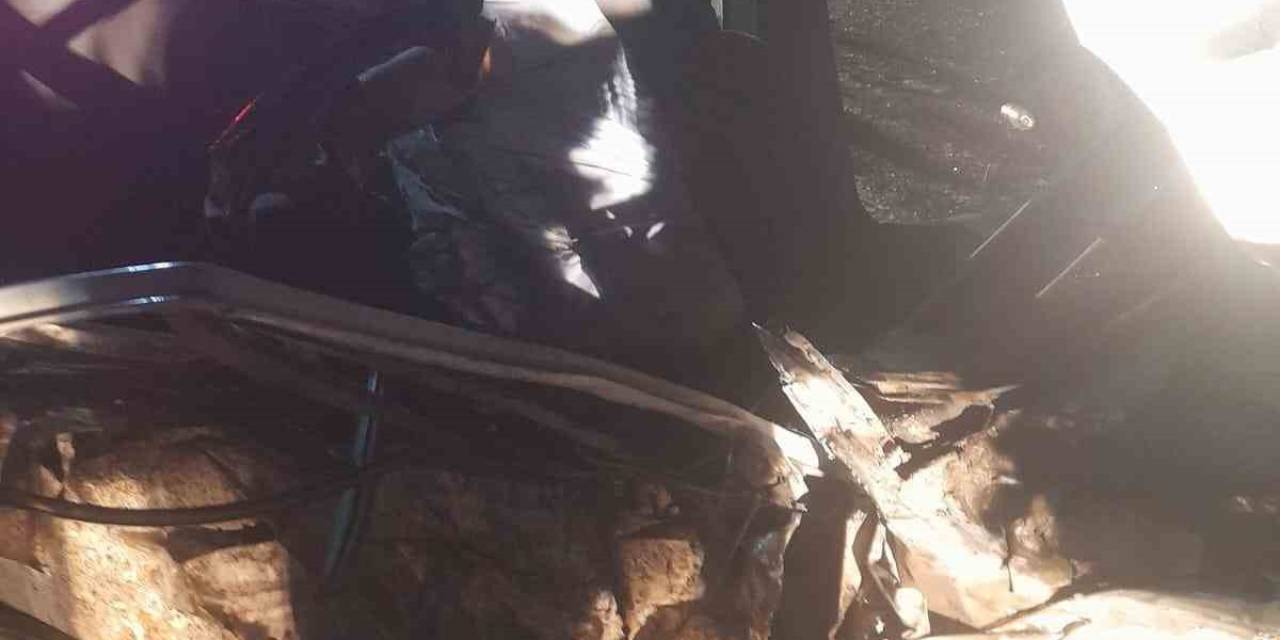 Şanlıurfa’da Minibüs İle Otomobil Çarpıştı: 1 Ölü, 3 Yaralı