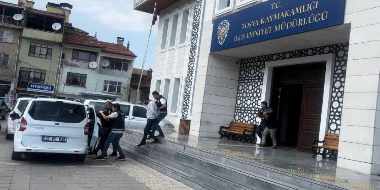 Cezaevinden Firar Eden 3 Hükümlü Polis Ekiplerince Yakalandı