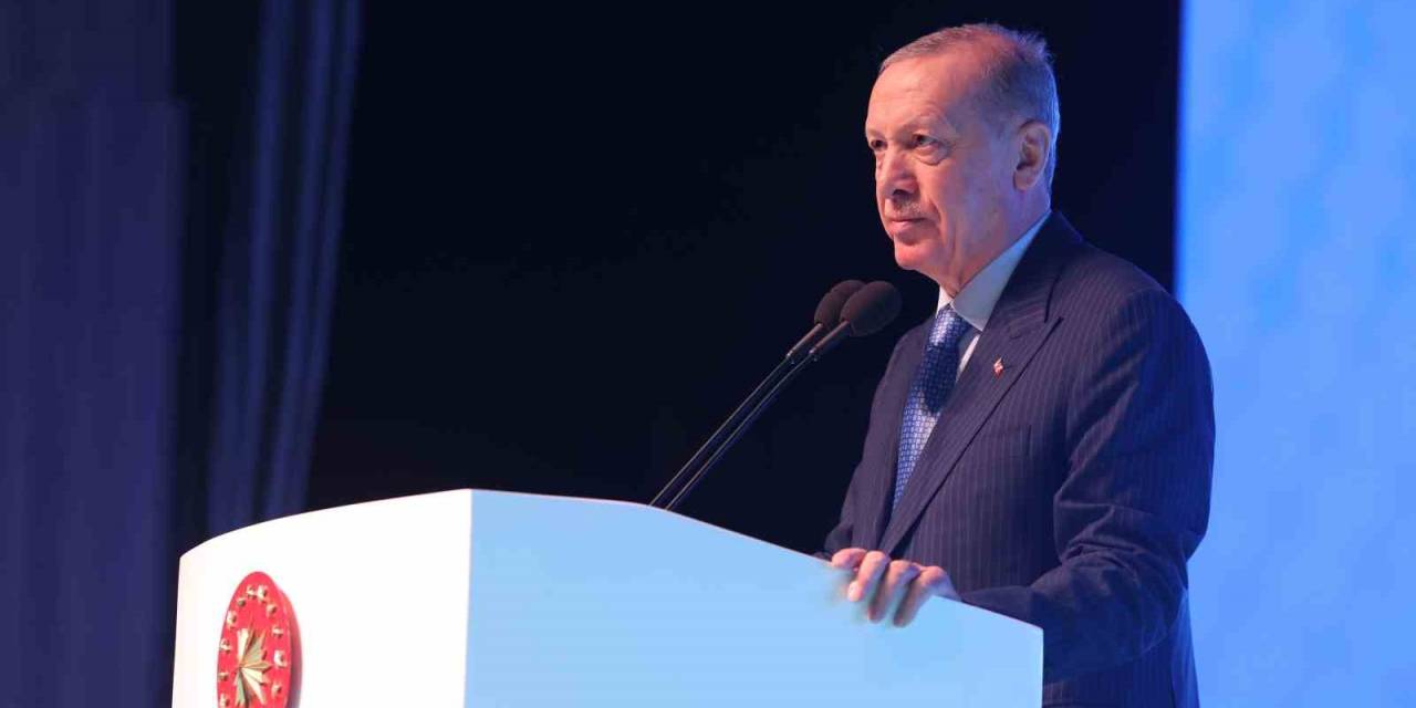 Cumhurbaşkanı Erdoğan: "Bu Kılıçları Kime Çekiyorsunuz, Şimdi Bunlarla İlgili Araştırmalar Yapılıyor"