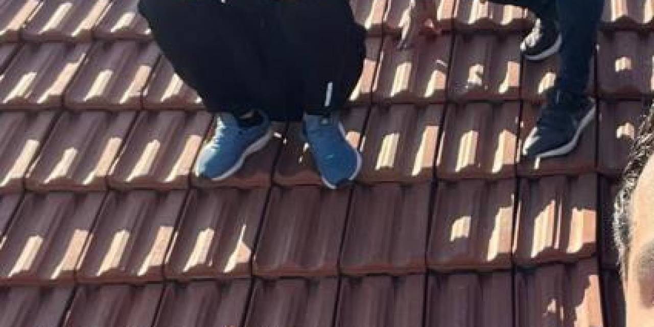 Kütahya’da Firari Hükümlü Evin Çatısında Yakalandı