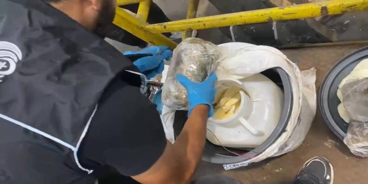 Kargoya Verilen Peynir Bidonunun İçinde Uyuşturucu Çıktı