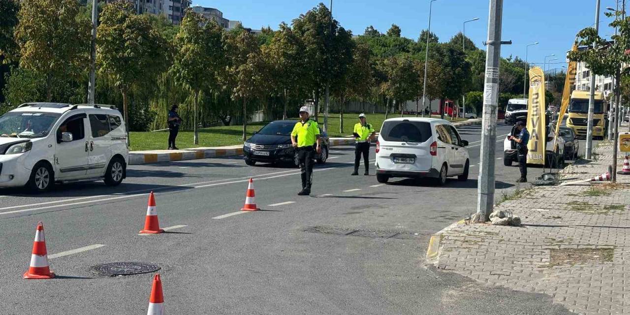 Esenyurt’ta Geniş Çaplı Denetim: Aranan 4 Şahıs Yakalandı