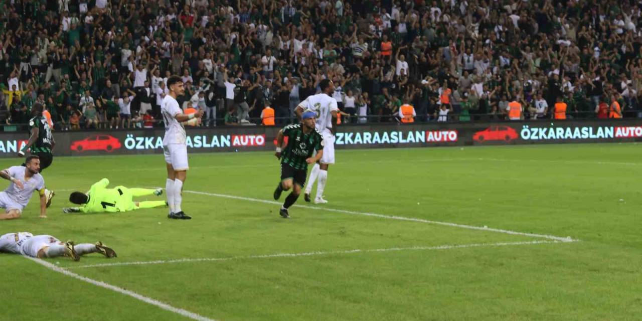 Trendyol 1. Lig: Kocaelispor: 1  - Manisa Fk: 2