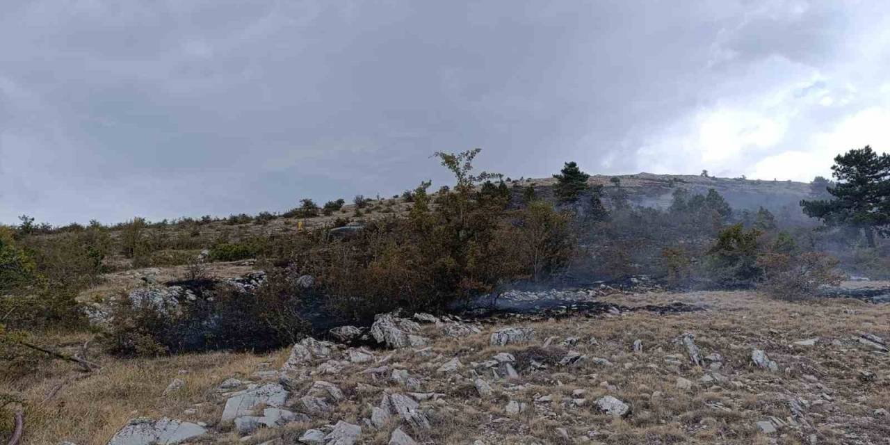 Bolu’da Facianın Eşiğinden Dönüldü: Örtü Yangını Ormana Sıçramadan Söndürüldü