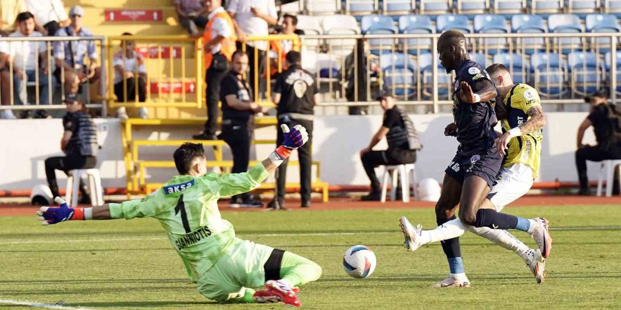 Trendyol Süper Lig: Kasımpaşa: 0 - Fenerbahçe: 2 (Maç Sonucu)