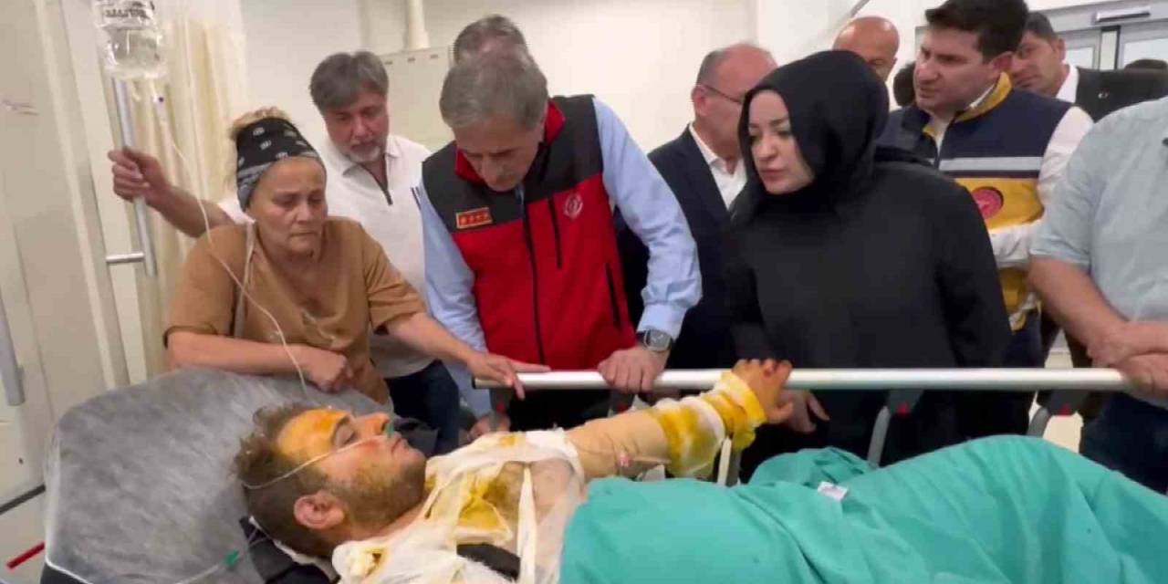 Patlamada Yaralanan İşçi Dehşet Anlarını Anlattı: "Öyle Bir Patladı Ki Üstümüzde Kıyafet Kalmadı, Ayakkabılarımız Uçtu"