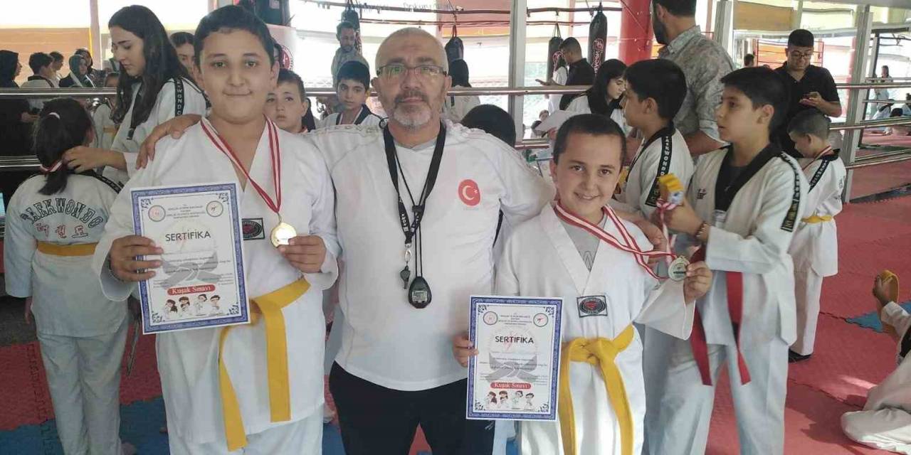 Kayseri’de Taekwondo Kuşak Terfi Töreni Yapıldı