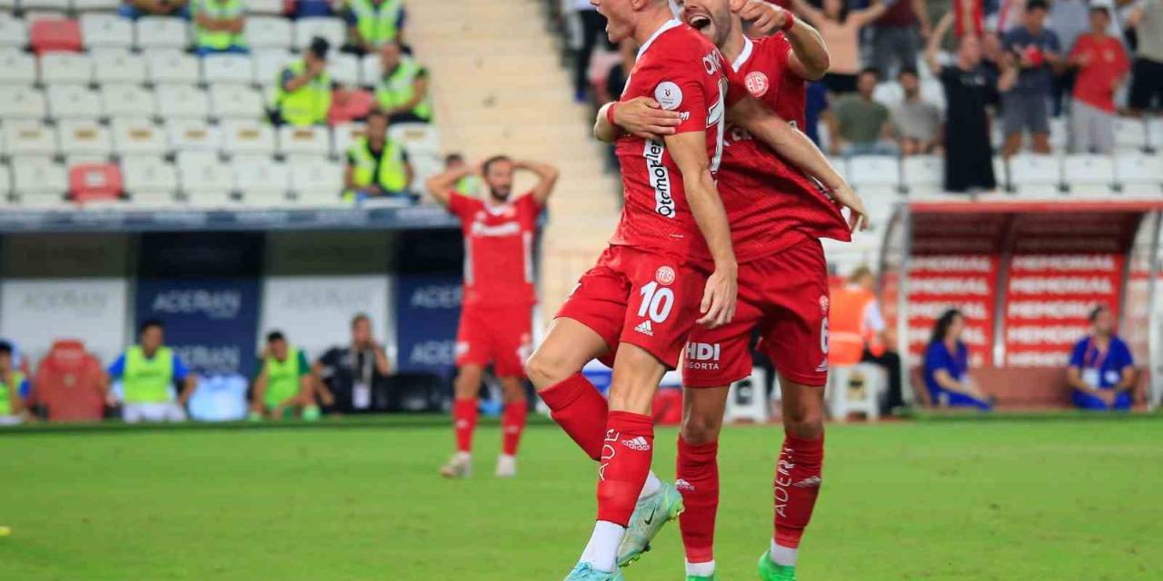 Trendyol Süper Lig: Antalyaspor: 2 - Adana Demirspor: 1 (Maç Sonucu)