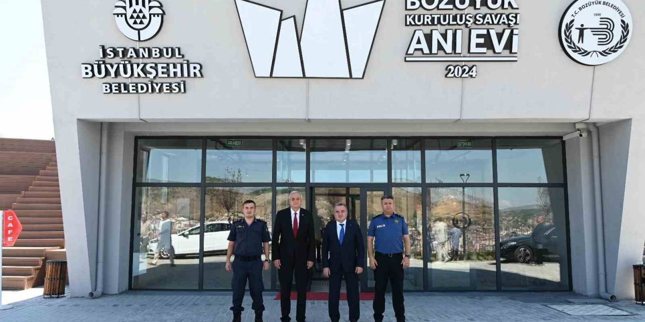 Protokol Üyelerinden Bozüyük Kurtuluş Savaşı Ve İnönü Zaferleri Anı Evi’ne Ziyaret