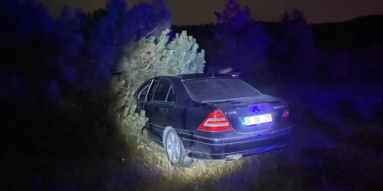 Bilecik’te Alkollü Sürücünün Kullandığı Otomobil Ormanlık Alana Uçtu