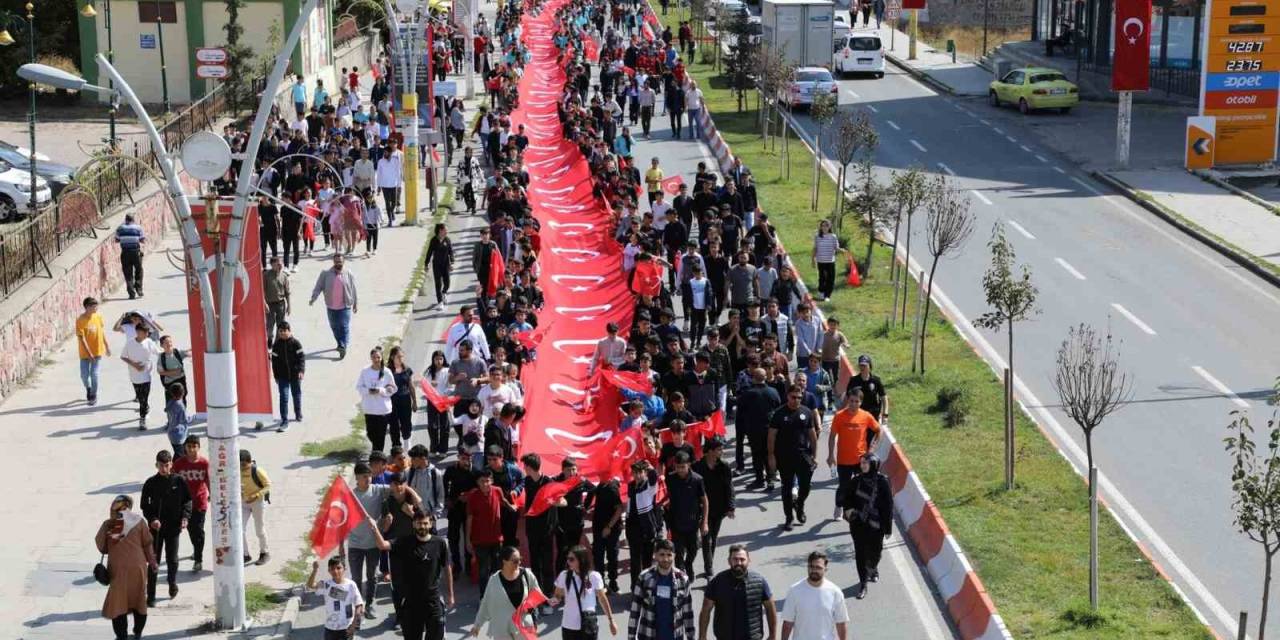 Ağrı’da Gaziler Günü Kutlandı