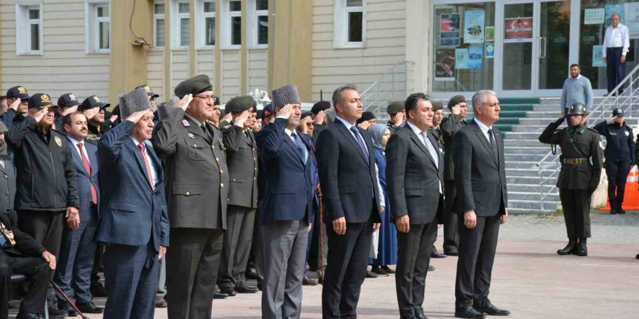 Ardahan’da 19 Eylül Gaziler Günü Törenle Kutlandı