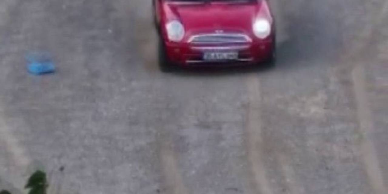 Pendik’te Drift Atarak Tozu Dumana Katan Sürücüye 45 Bin Tl Para Cezası