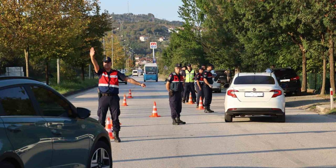 Aranan 9 Şahıs Yakalandı