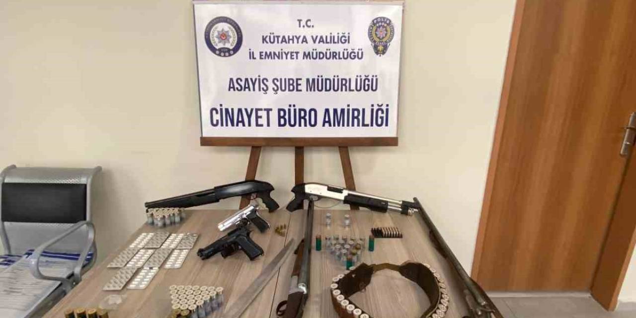 Kütahya’da Sosyal Medya Üzerinden Silah, Tüfek Ve Mühimmat Paylaşımında Bulunan 11 Kişi Yakalandı