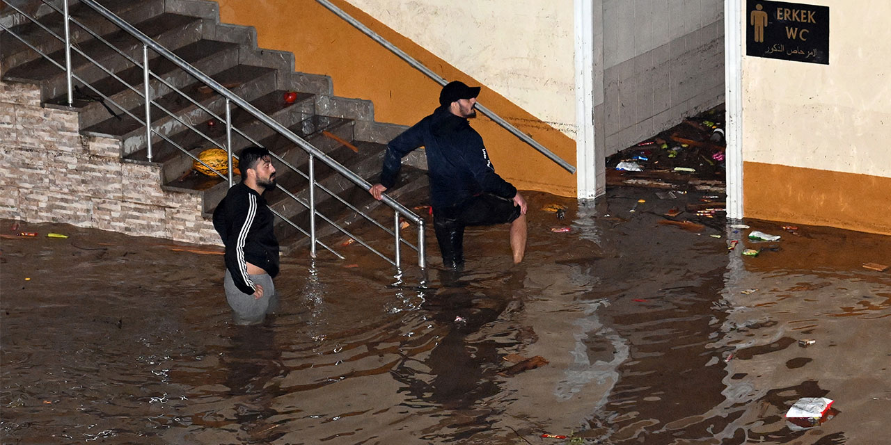 Sürmene'de selde kaybolan şahıstan haber alınamıyor