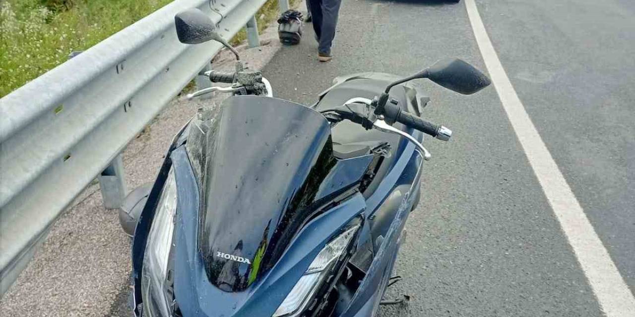 Otomobilin Çarptığı Motosiklet Sürücüsü Hastanede Öldü