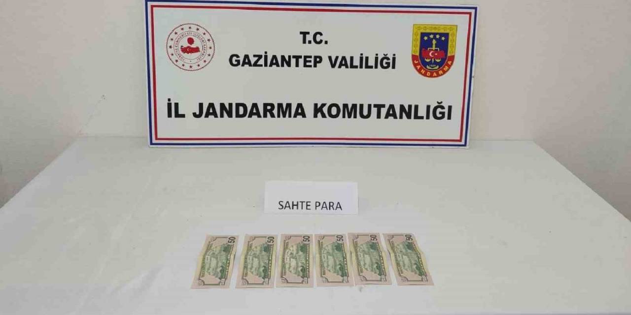 Kalpazanlık Yapan Şahsa Jandarmadan Suçüstü