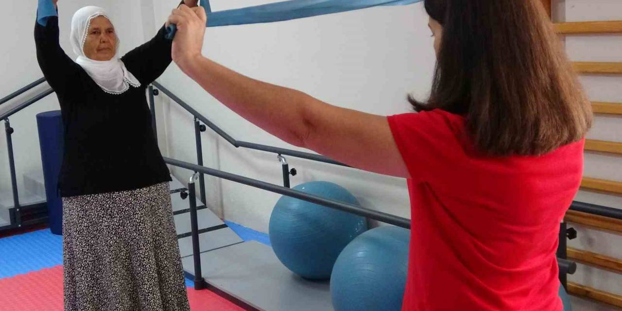Mersin’de 3 Çocuk Annesi Egzersiz Ve Diyetle Bastondan Kurtuldu
