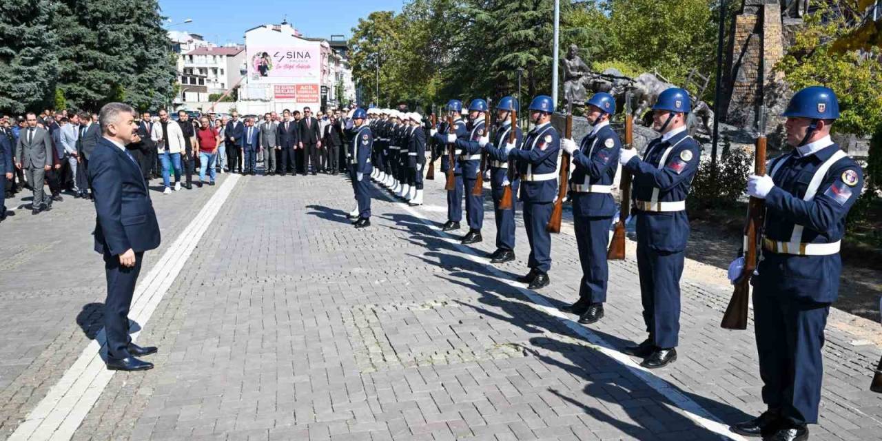 Vali Ergün, Uşak’a Veda Etti