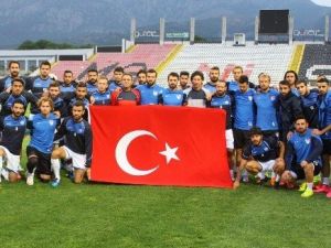 Manisaspor-ankara Demirspor Maçı Yas Nedeniyle Ertelendi