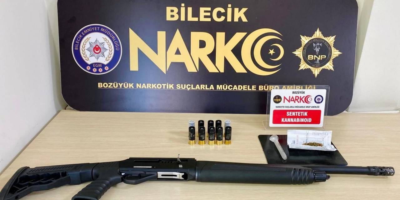 Şüpheli Araçta Uyuşturucu Madde Ve Pompalı Tüfek Ele Geçirildi
