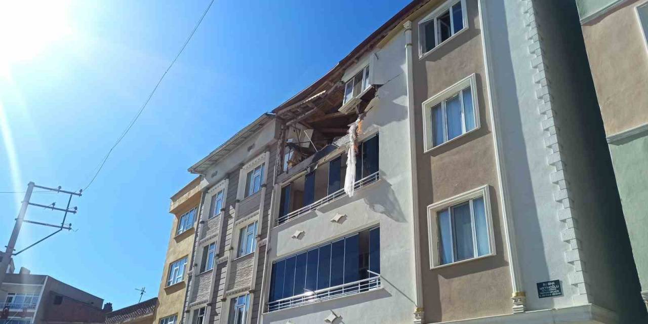 Doğalgaz Patlamasında 1 Kişi Yaralandı