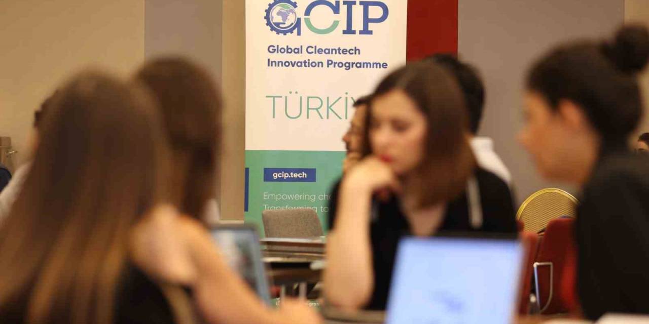 Aile Ve Sosyal Hizmetler Bakanlığından Temiz Teknoloji Alanında Faaliyet Gösteren Kadın Girişimcilere Destek