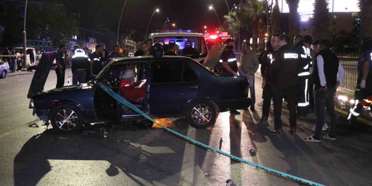 Kaza Yapan Otomobile Motosiklet Çarptı: 1 Ölü, 1 Yaralı