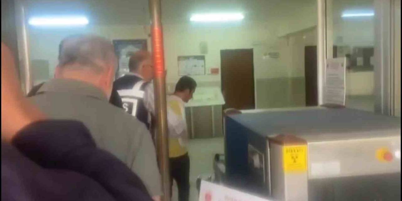 Amasya’da Evinden Pompalı Tüfekle Etrafa Ateş Açan Şahıs 1 Polisi Yaraladı, Korku Dolu Anlar Kamerada