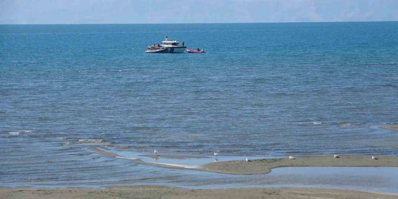 Van’da Kaybolan Rojin’den 9 Gündür Haber Alınamıyor